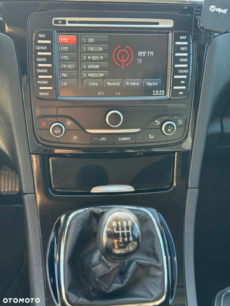 Ford S-Max 2.0 TDCi DPF Titanium X - 29