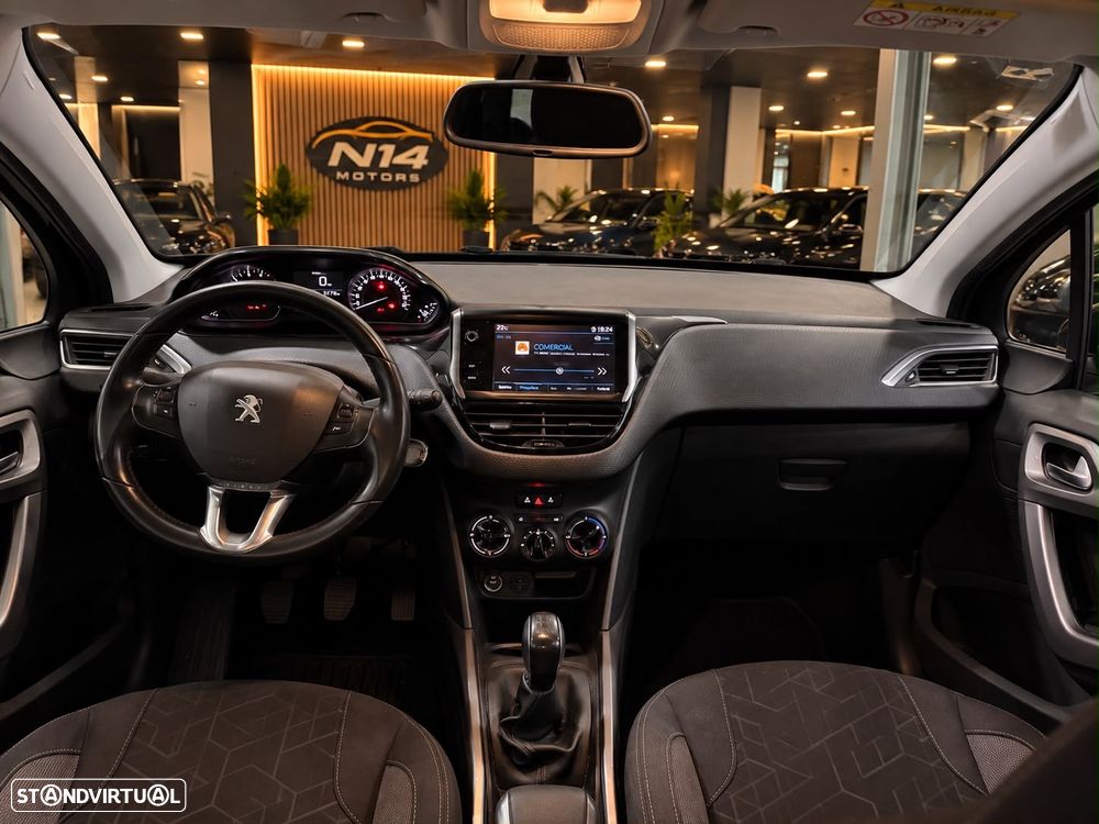 Peugeot 2008 1.2 PureTech Style - 7