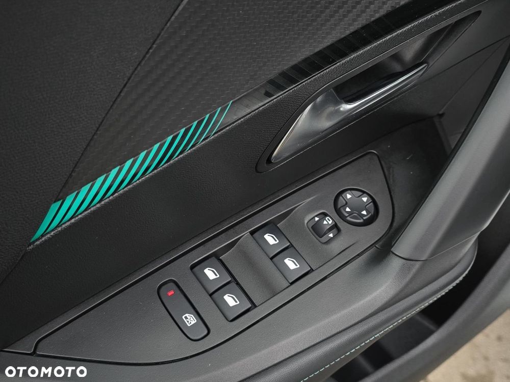 Peugeot 2008 1.5 BlueHDi Active Pack S&S - 12