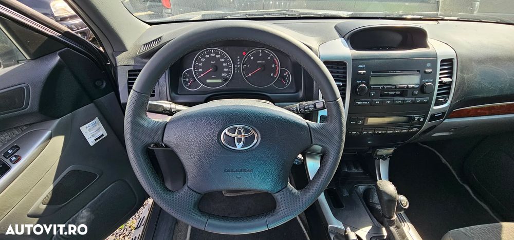 Toyota Land Cruiser 3.0 TD-4D Aut VX - 4