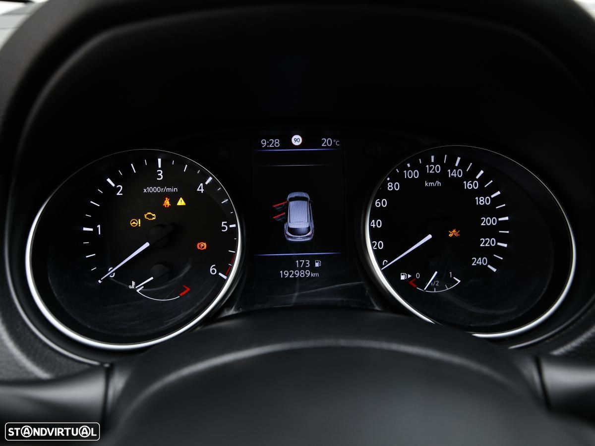 Nissan Qashqai 1.5 dCi N-Connecta - 20