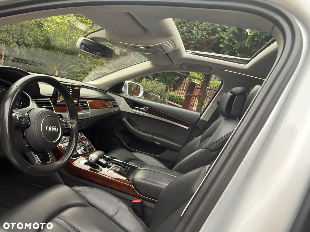 Audi A8 4.2 TDI Quattro - 32
