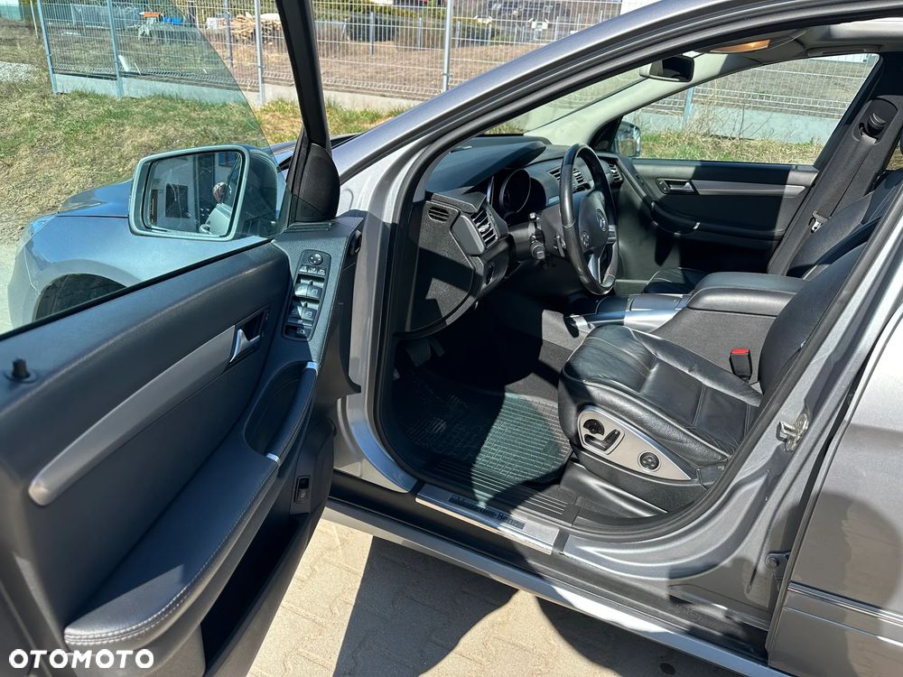 Mercedes-Benz Klasa R 350 BlueTEC L 4Matic 7G-TRONIC DPF - 19