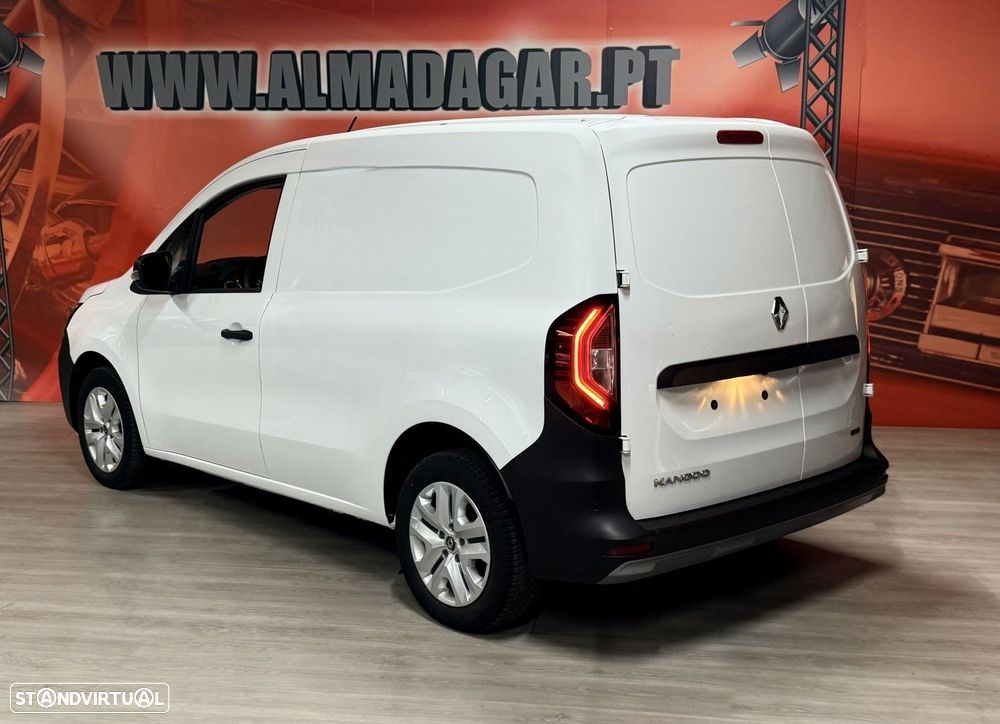 Renault Kangoo E-TECH - 4