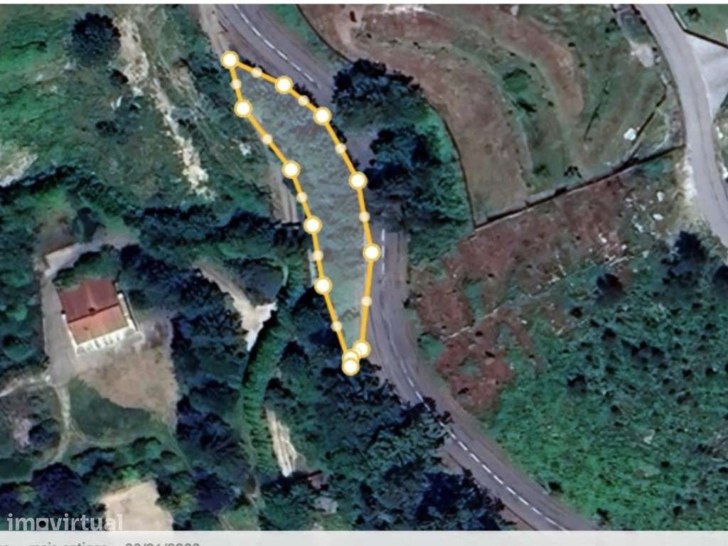 Terreno florestal/agrícola em Vieira do Minho - Grande imagem: 3/4