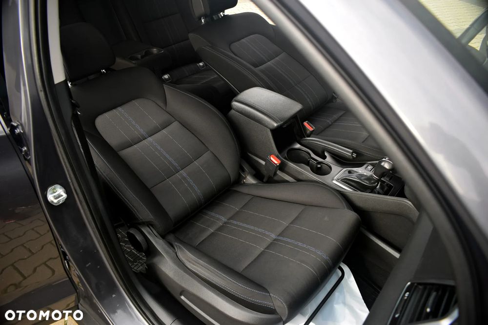 Hyundai Tucson 2.0 CRDI 4WD Automatik Premium - 36