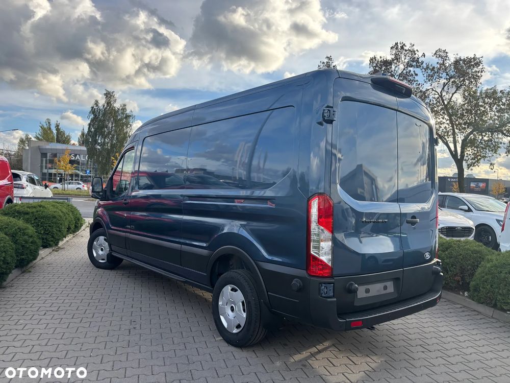Ford Transit - 9