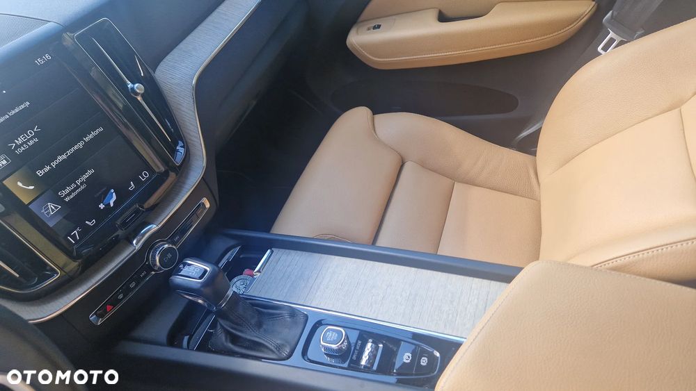 Volvo XC 60 D4 AWD Geartronic Inscription - 11