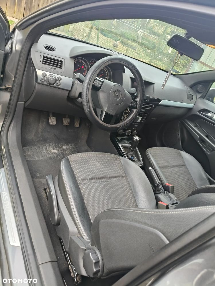 Opel Astra 1.7 CDTI Edition - 5