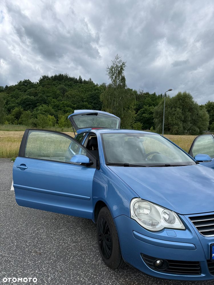Volkswagen Polo 1.4 Comfortline - 4