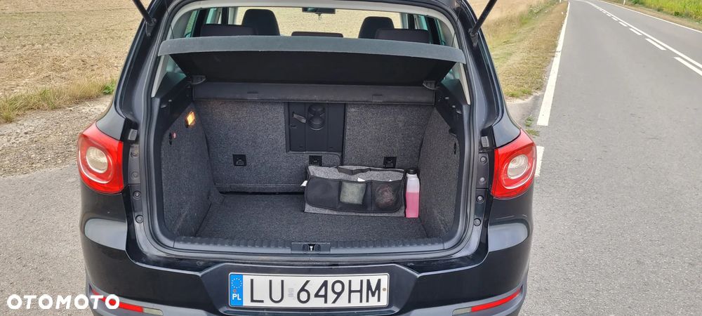 Volkswagen Tiguan - 5