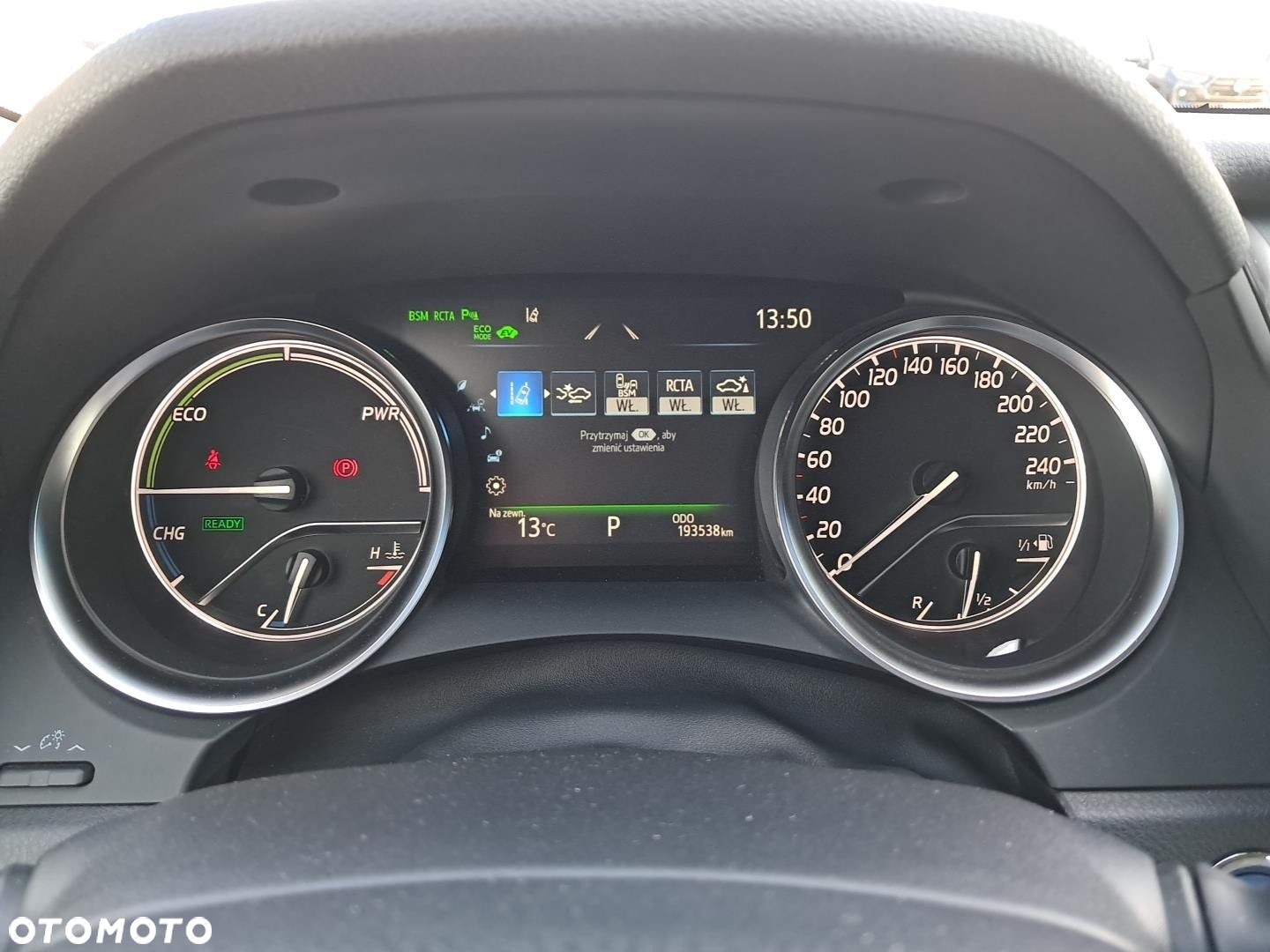 Toyota Camry - 20