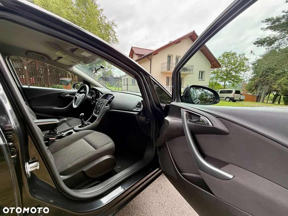 Opel Astra 1.7 CDTI Cosmo S&S - 33
