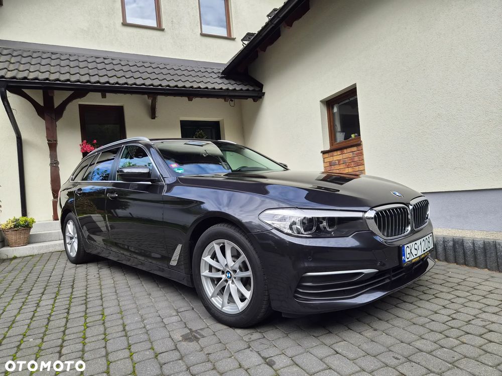 BMW Seria 5 530i Luxury Line - 29