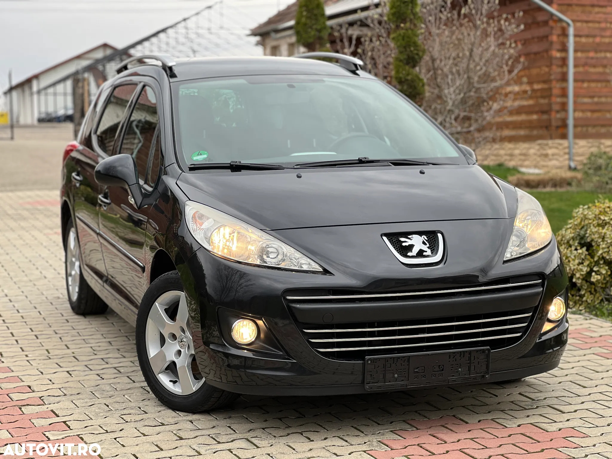 Peugeot 207 1.6E Sport - 2