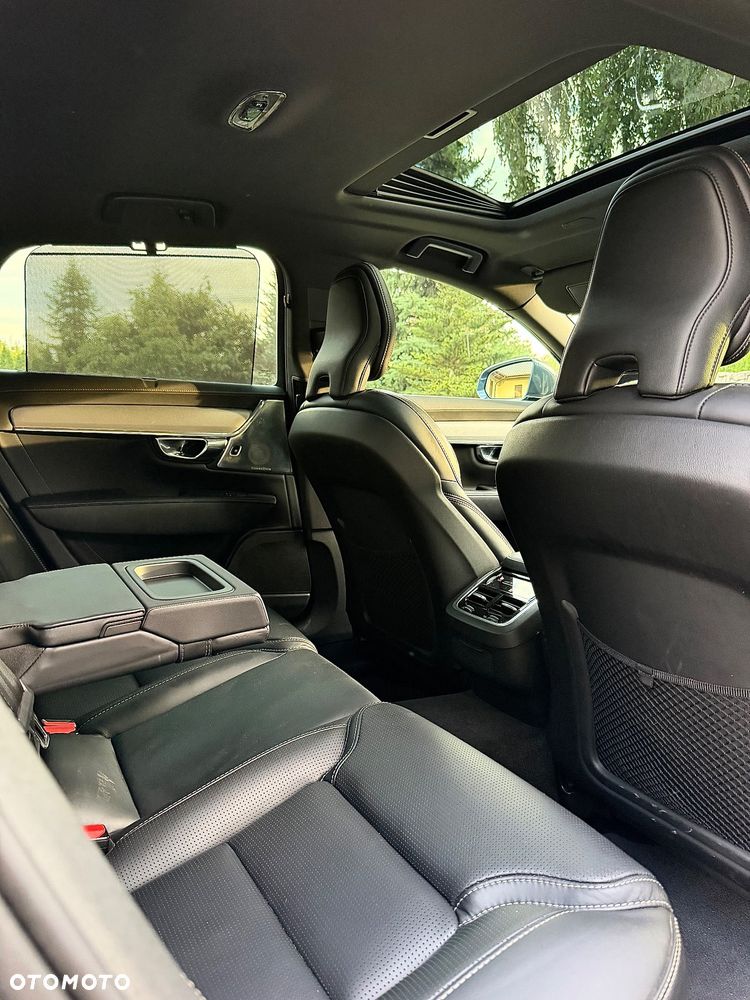 Volvo S90 D5 AWD Geartronic Inscription - 25