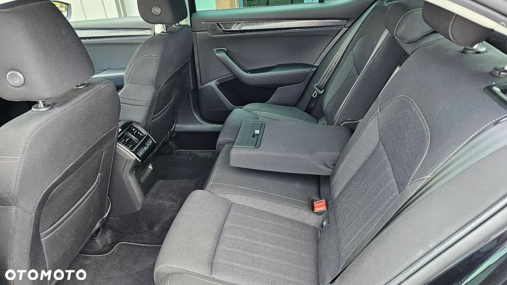 Skoda Superb 2.0 TSI Style DSG - 9