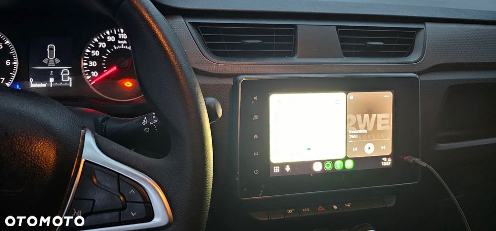 Renault EXPRESS - 10