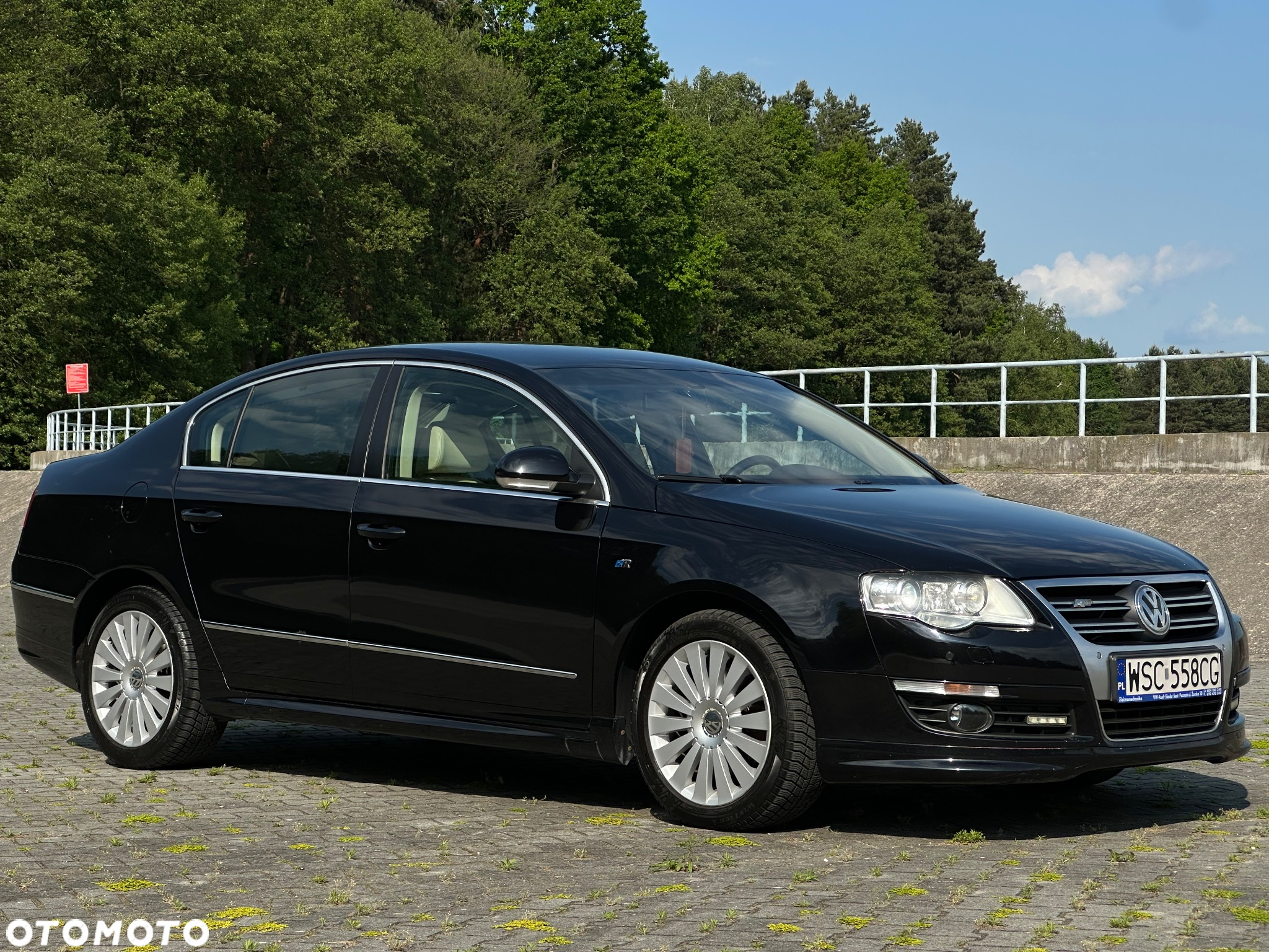 Volkswagen Passat 2.0 TDI DPF Highline DSG - 2