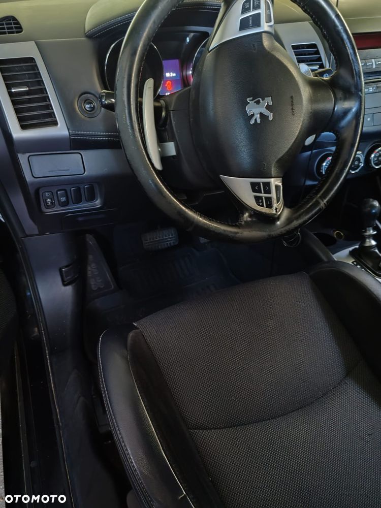 Peugeot 4007 2.2HDi Premium Euro5 - 9