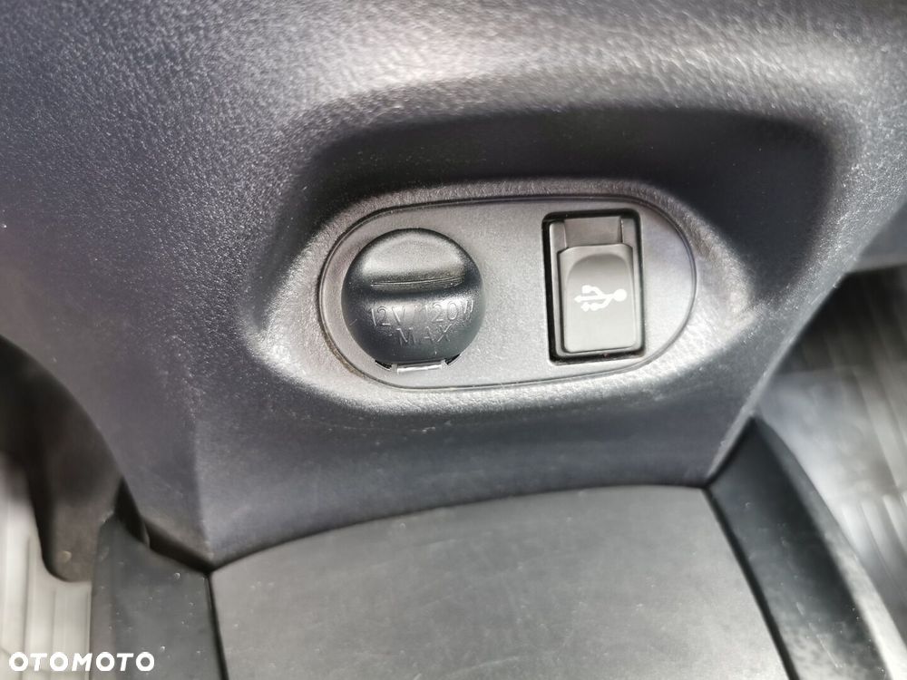Toyota Yaris 1.33 Premium - 20