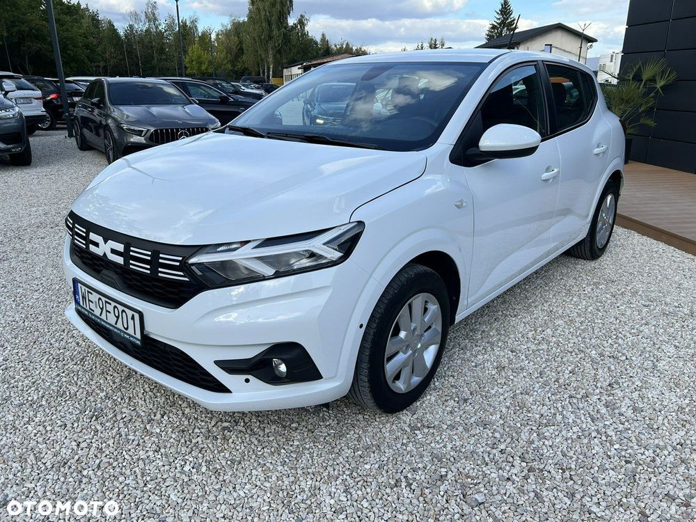 Dacia Sandero - 8