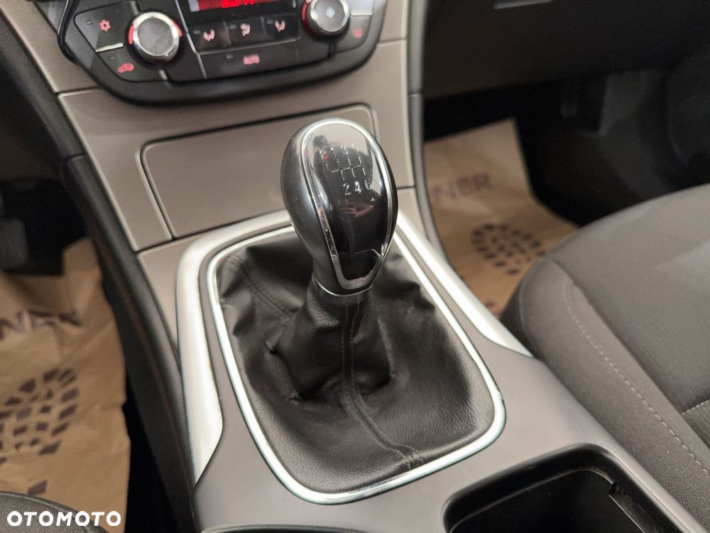 Opel Insignia - 15