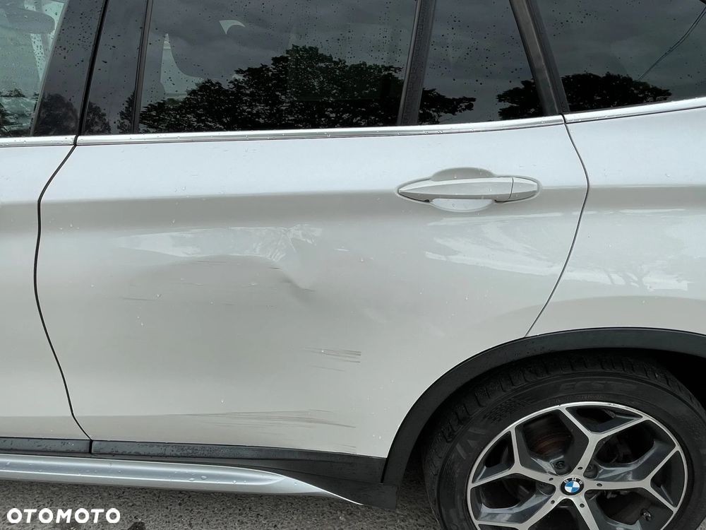 BMW X1 xDrive28i xLine - 16
