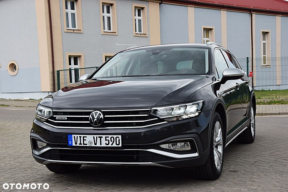Volkswagen Passat Alltrack 2.0 TDI SCR DSG 4Motion - 1