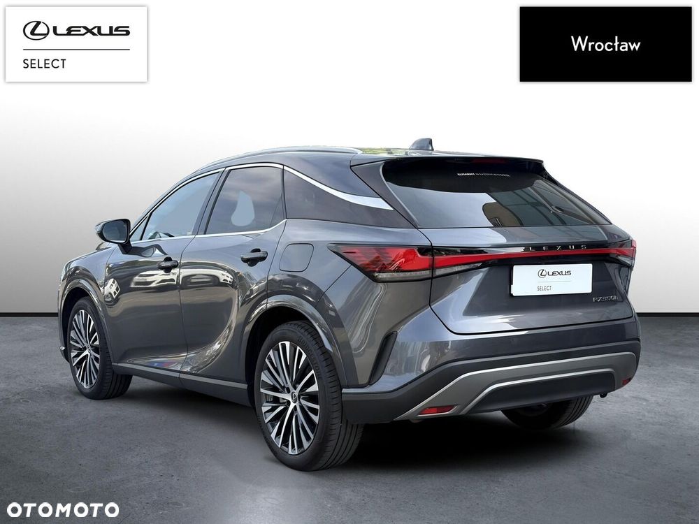 Lexus RX - 4