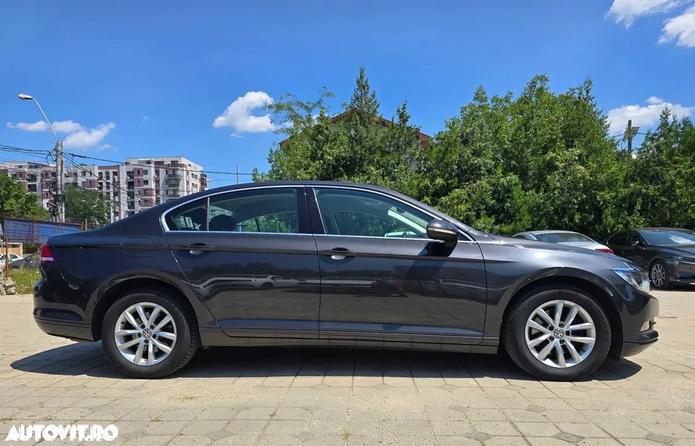 Volkswagen Passat 1.5 TSI ACT DSG Comfortline - 28