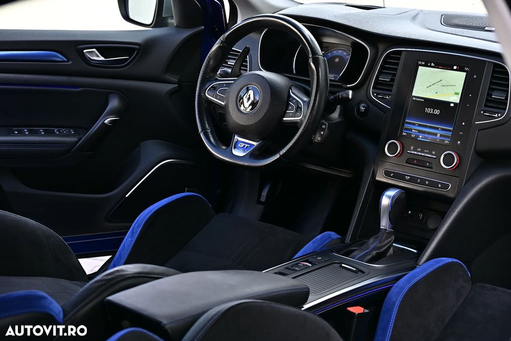 Renault Megane ENERGY TCe 205 EDC GT - 8