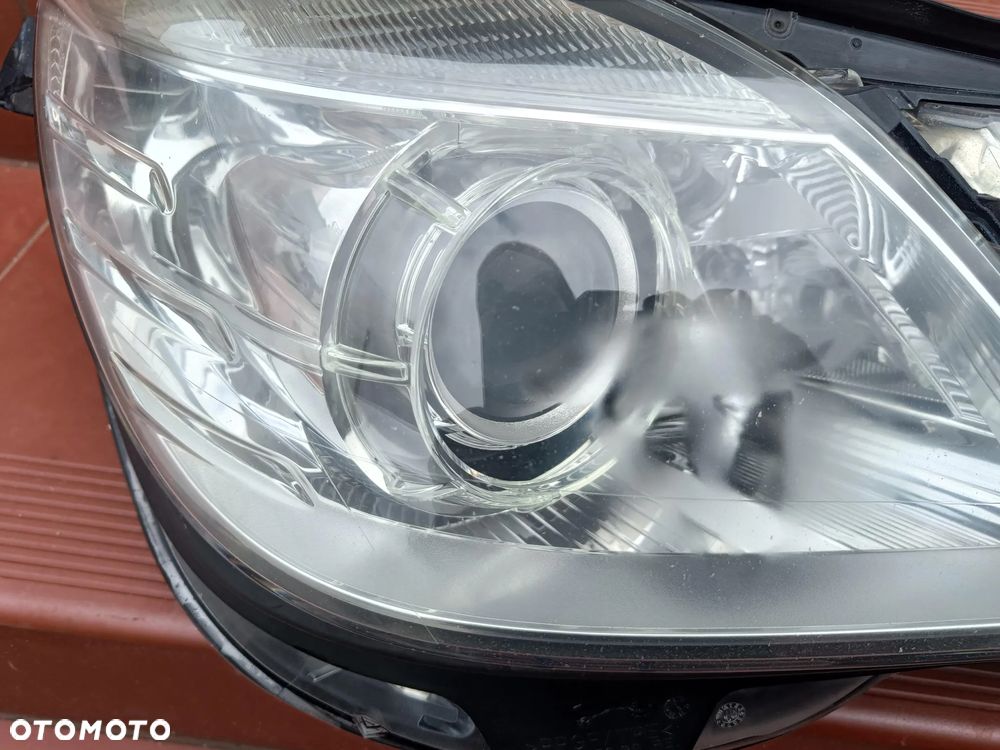 MERCEDES W212 E-KLASA LAMPA PRZÓD PRZEDNIA XENON SKRĘTNY ILS EU - 18