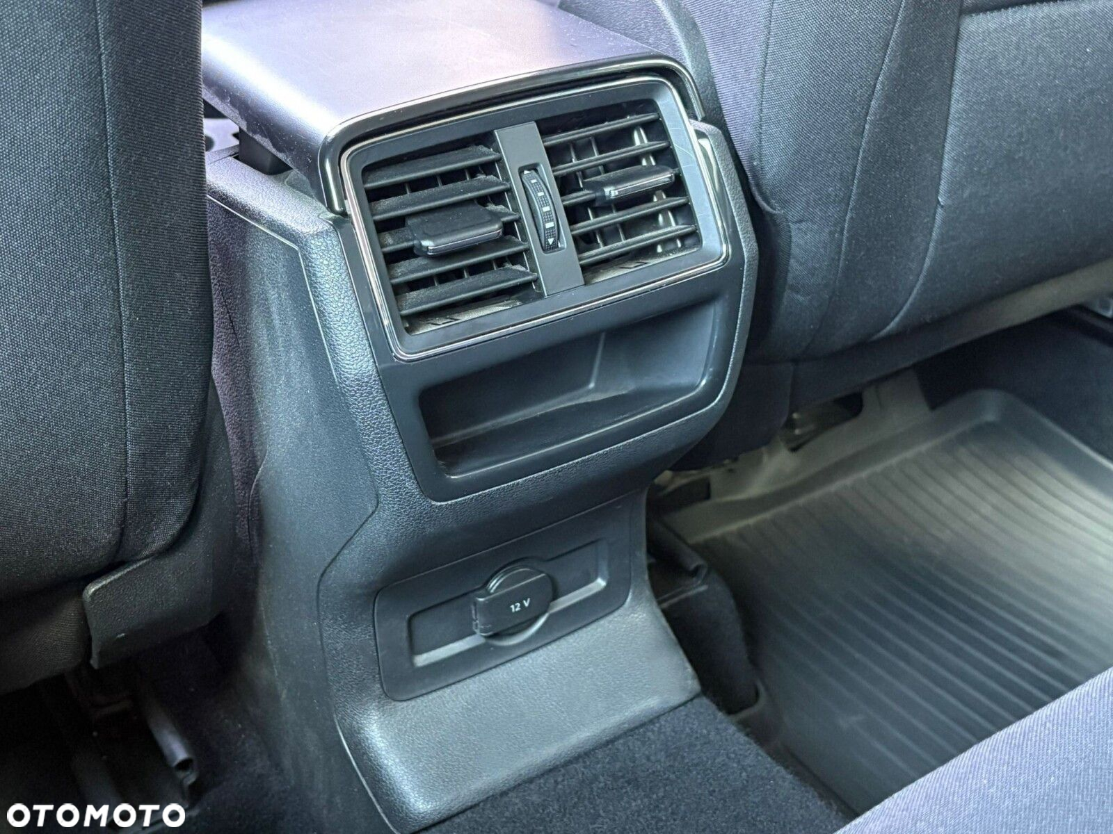 Skoda Karoq 1.5 TSI ACT 4x2 Ambition - 14