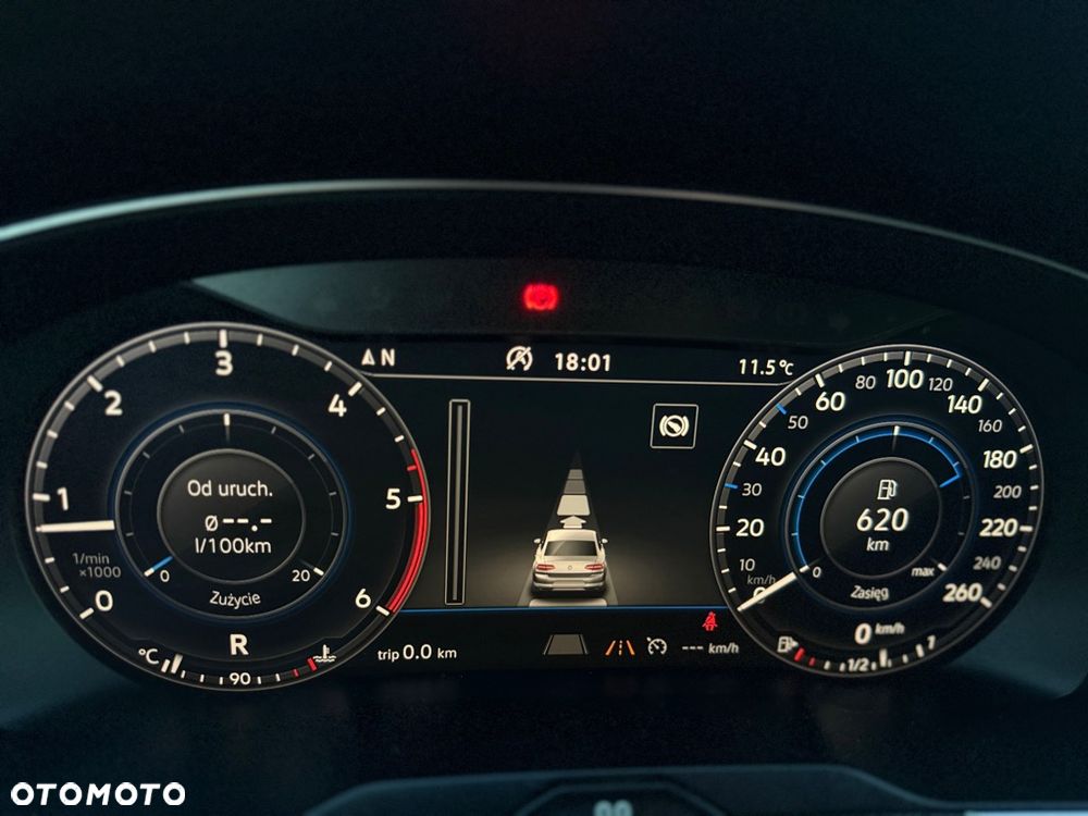 Volkswagen Passat 2.0 TDI BMT 4Mot Highline DSG - 11