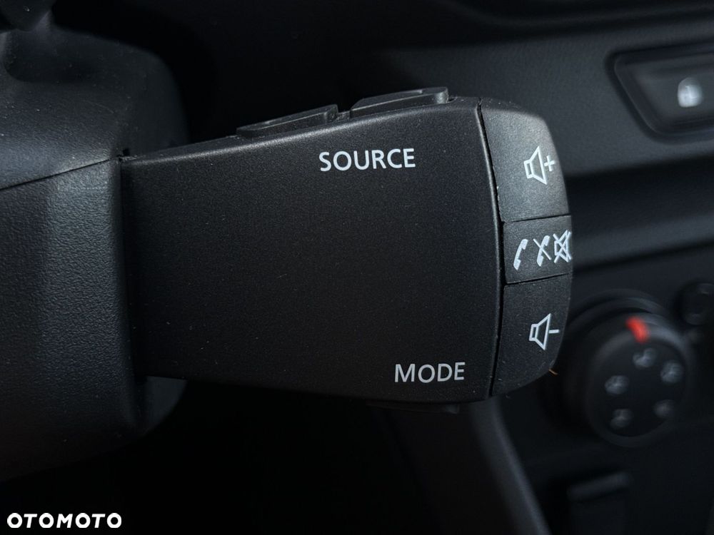 Dacia Sandero - 25