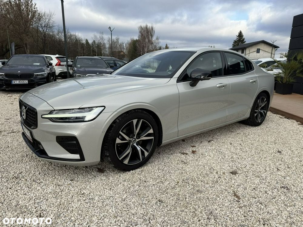 Volvo S60 B4 B R-Design - 11