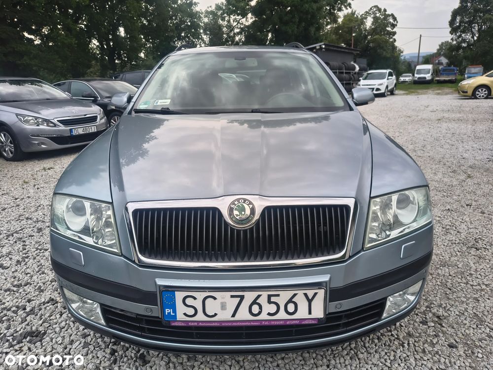 Skoda Octavia 2.0 TDI DPF Elegance - 3