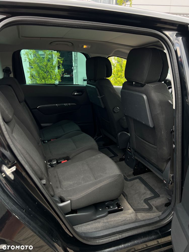 Peugeot 5008 - 9