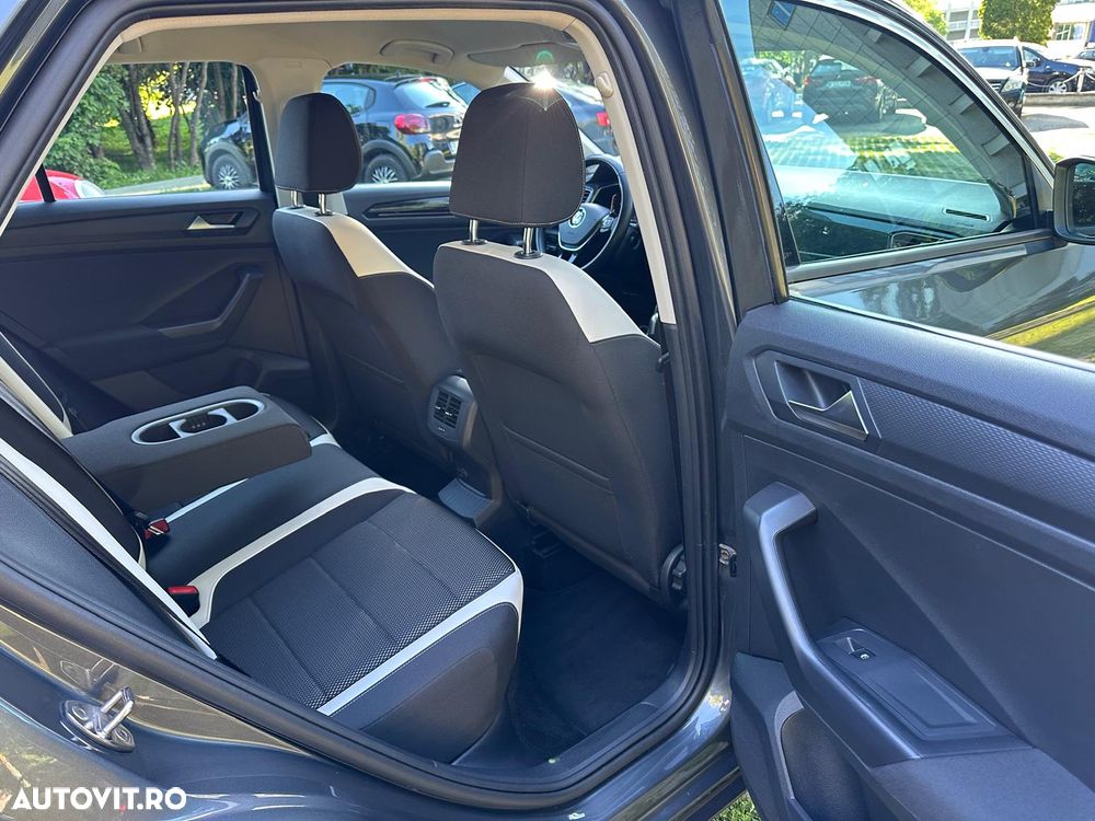 Volkswagen T-Roc 2.0 TDI SCR 4MOTION DSG Sport - 18