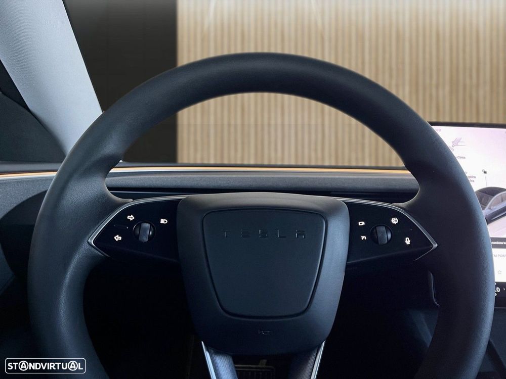 Tesla Model 3 Tração Traseira Standard - 2