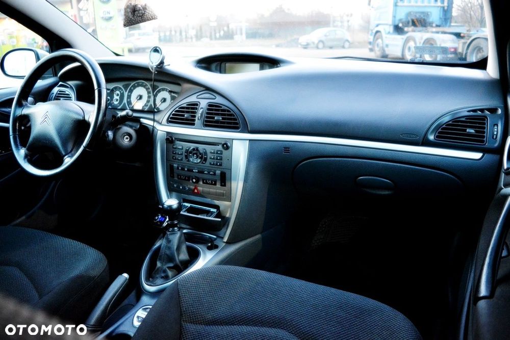 Citroën C5 HDi 135 Exclusive - 10
