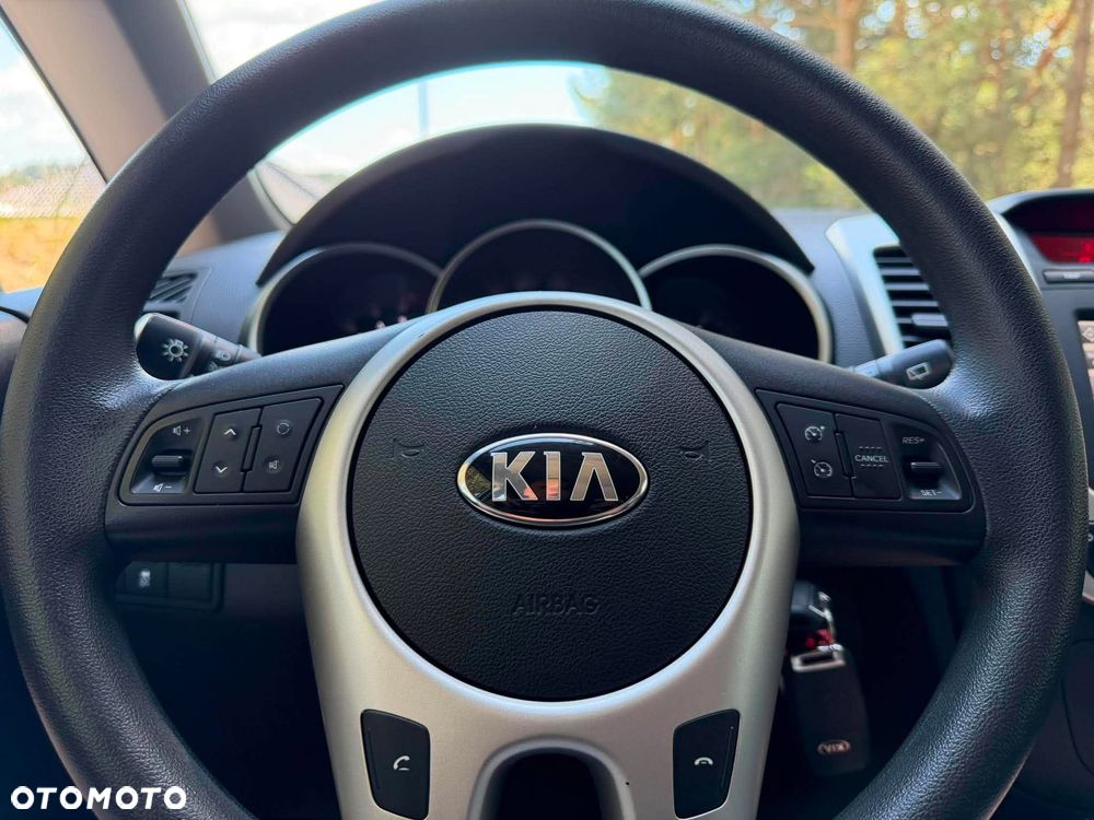 Kia Venga 1.6 CRDi 128 Edition 7 - 25