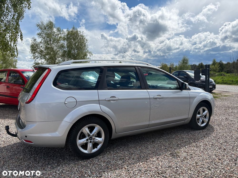 Ford Focus 1.6 16V Style+ - 16
