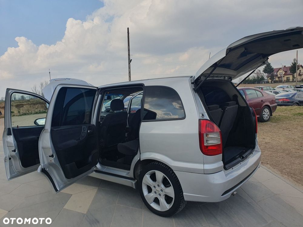 Opel Zafira - 4