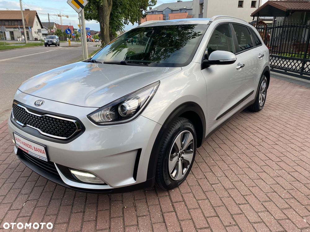 Kia Niro 1.6 GDI Hybrid M - 2