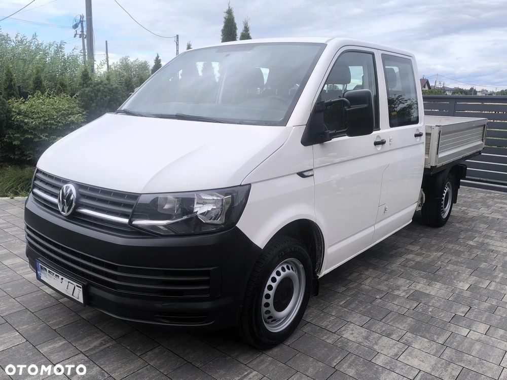 Volkswagen Transporter - 1