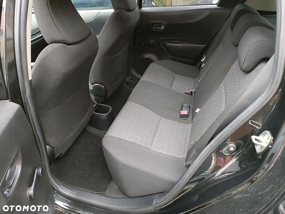 Toyota Yaris 1.33 VVT-i Edition - 12