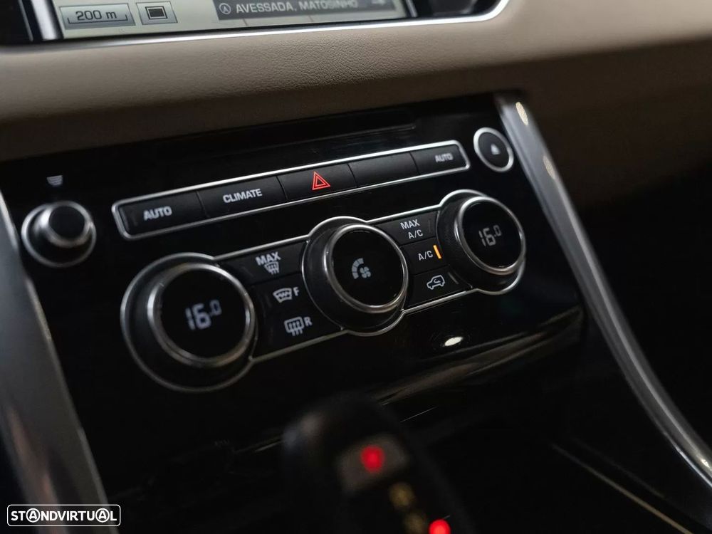 Land Rover Range Rover Sport D250 (SDV6) HSE - 12