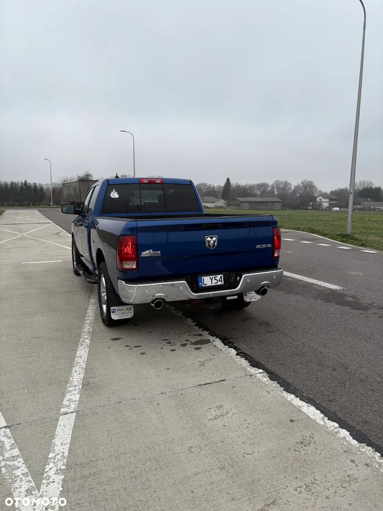Dodge RAM 5.7 4x4 - 14
